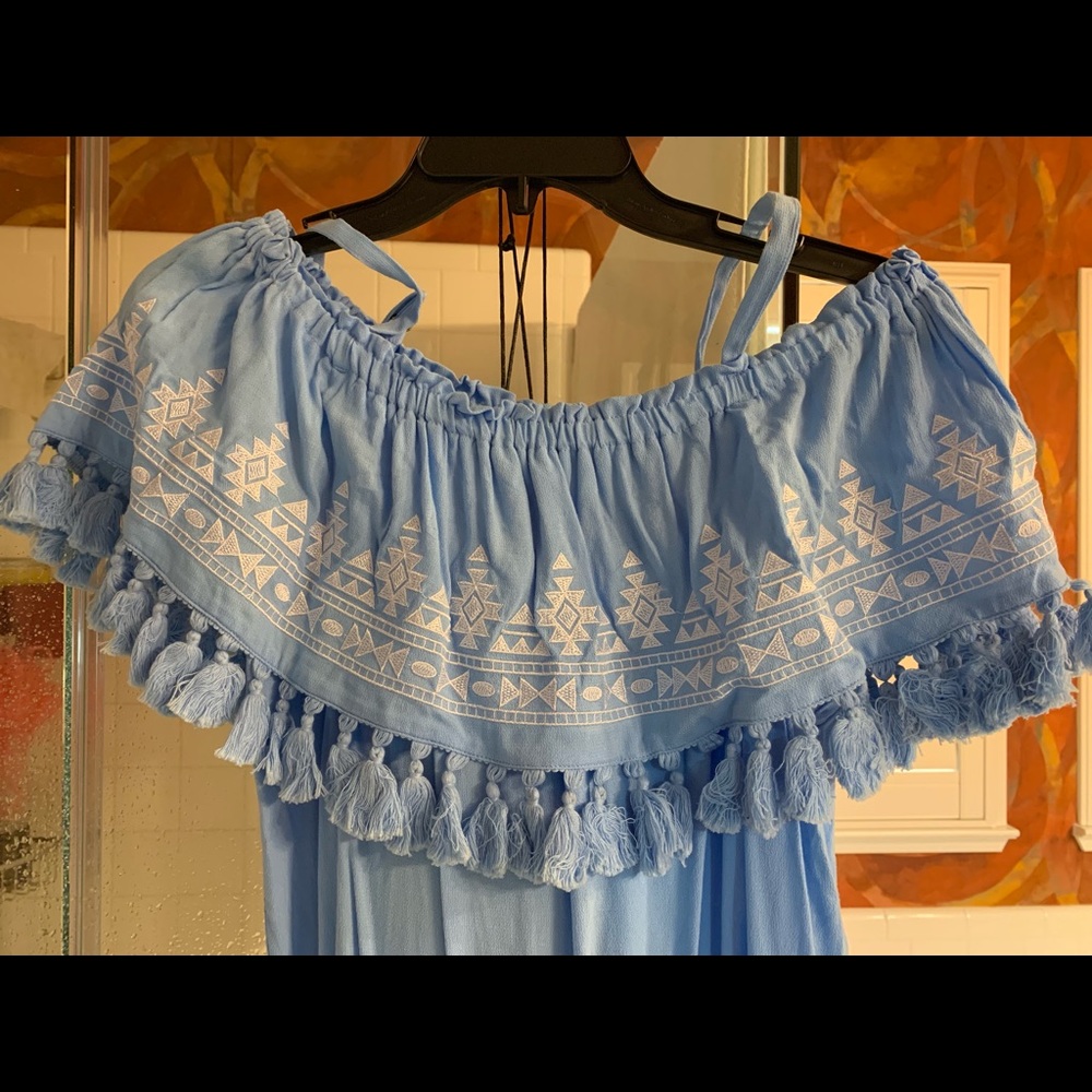 Dress - Picture 2 of 2